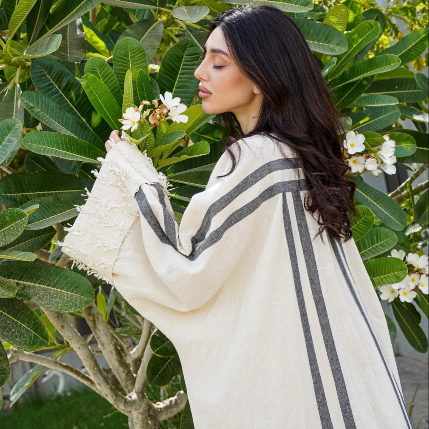 Beige & Gray Summer Abaya