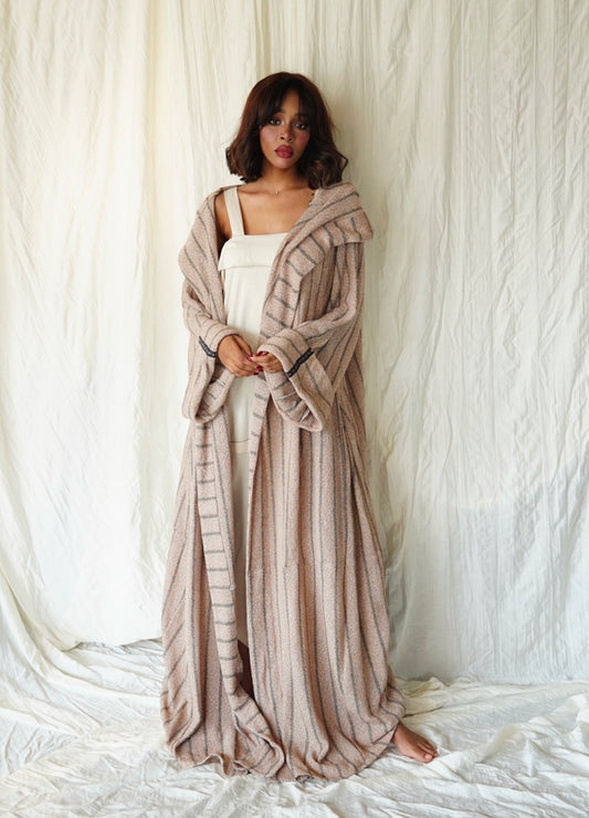 Dusty pink stripes winter abaya