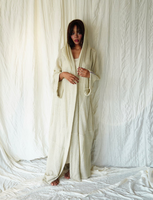 Beige winter hoodie abaya